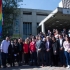 Funcionarios de la SDP, junto a funcionarios de la Secretaría Distrital de Hacienda, izando la bandera multicolor en las afueras del SuperCADE CAD.