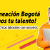 Hombre con bolso y computador portatil sonriente