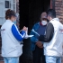 Funcionarios SISBEN encuestando en viviendas de Bogotá