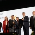 La alcaldesa mayor, Claudia López recibiendo el “Premio Superación de la Pobreza.