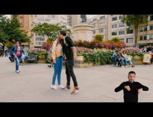 Embedded thumbnail