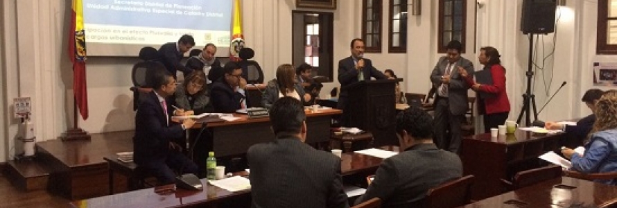 Secretario Distrital de Planeación Andrés Ortíz Gómez en el Concejo de Bogotá