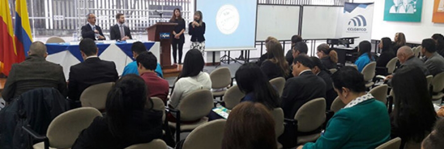 Asistentes al Seminario de inclusión en el servicio: por la igualdad y dignidad de todos