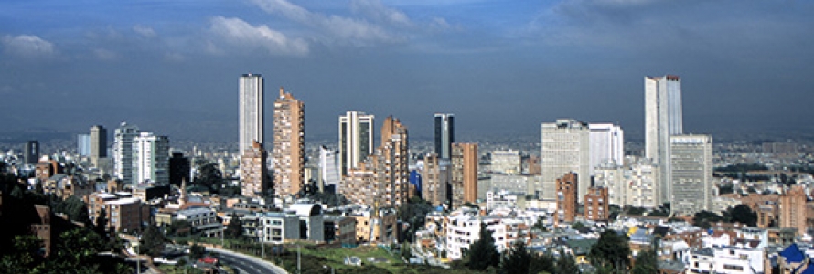 Fotografía aérea de La Macarena y la circunvalar en Bogotá