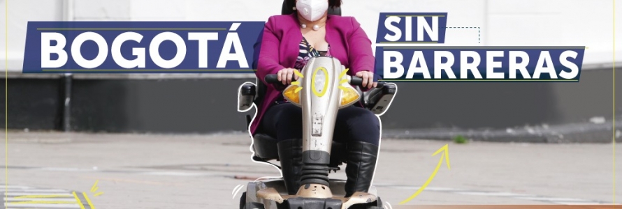 Señora con discapacidad en el espacio público