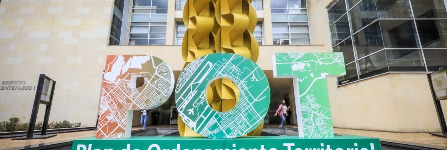 Letras gigantes del POT