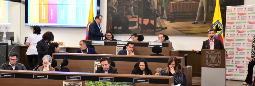 Alcaldesa Claudia López y funcionarios en Audiencia Pública Región Metropolitana Bogotá-Cundinamarca en el Concejo de Bogotá D.C.