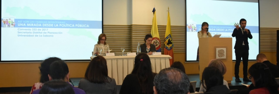 Foto evento presentación Estudio Familias