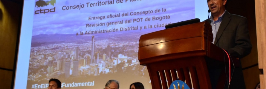 Secretario Distrital de Planeación Andrés Ortíz Gómez