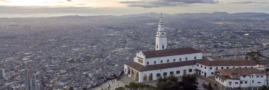Foto aerea del Cerro de Monserrate