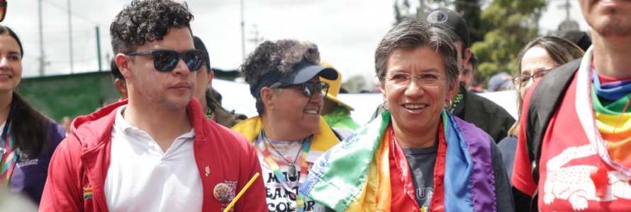 Alcaldesa, Claudia López y el director de Diversidad Sexual, Poblaciones y Géneros, David Alonso, en la marcha del Orgullo Gay