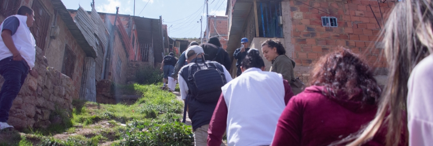 Recorrido vivencial en Ciudad Bolívar, entre ciudadanía y funcionarios